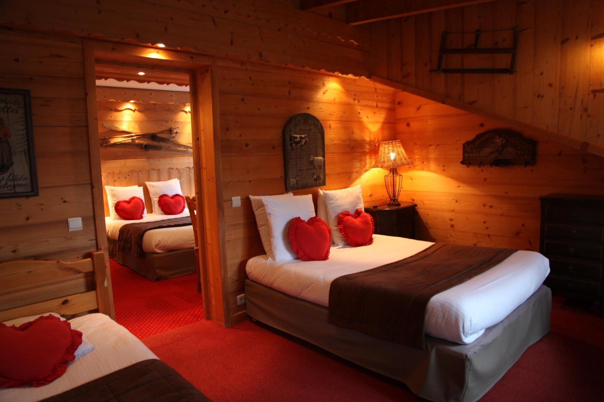 Hotel Logis Le Cro-Bidou Bernex Exteriér fotografie
